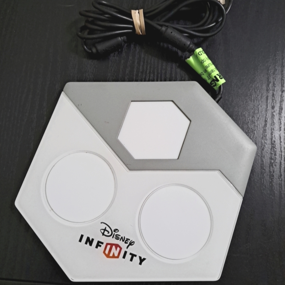 Disney Infinity XBox Portal Video Game